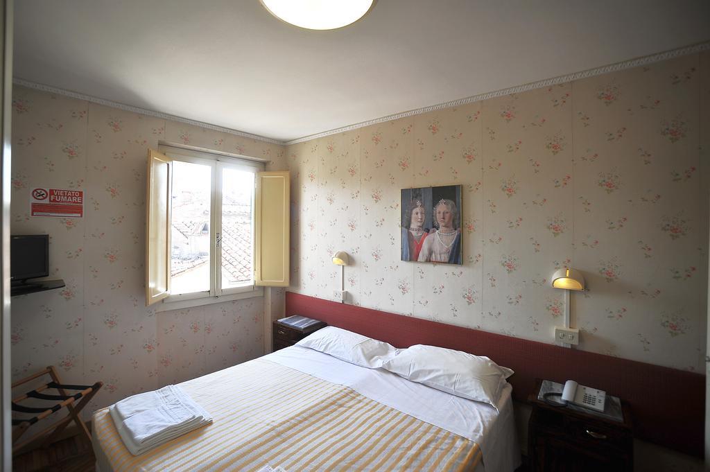 Albergo Fiorentino Sansepolcro Exterior photo